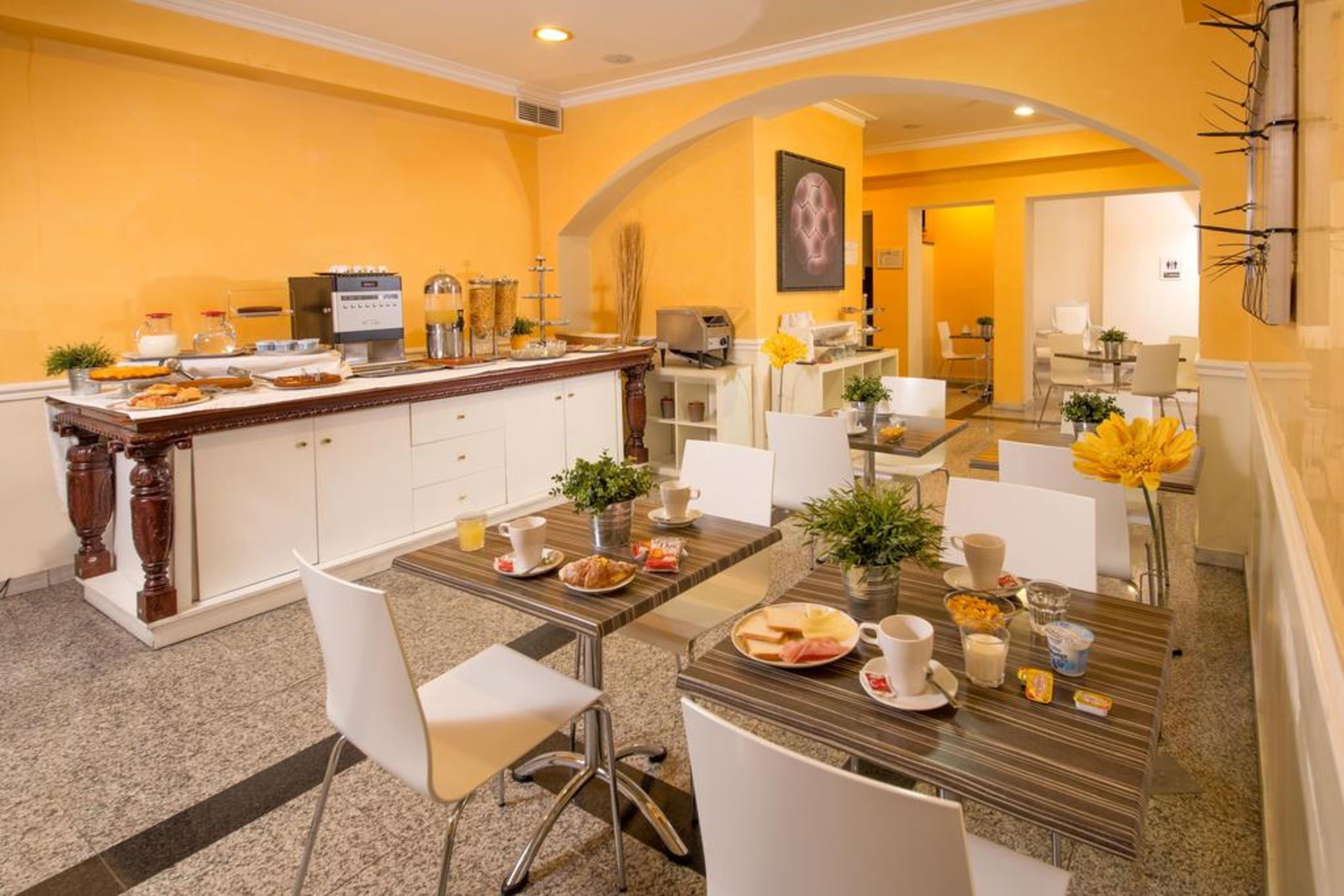Hotel Nizza Roma Esterno foto