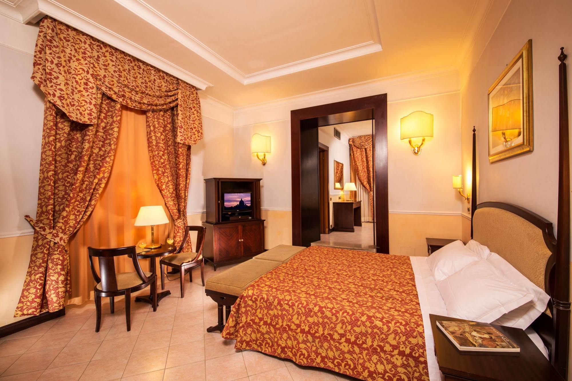 Hotel Nizza Roma Esterno foto